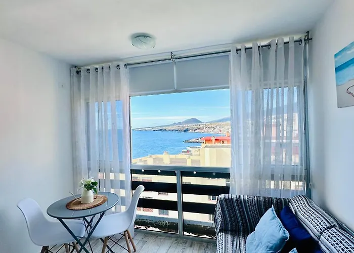 Vistas Al Mar Apartment *