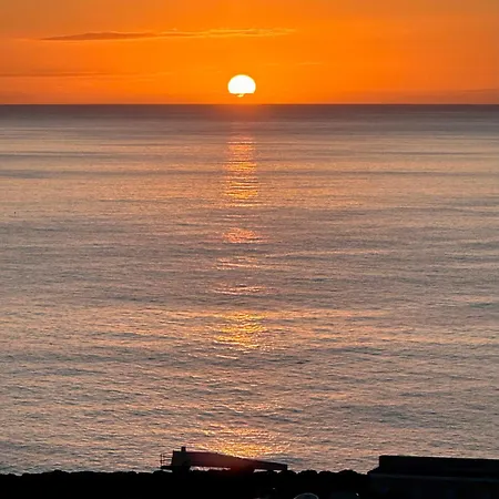 Vistas Al Mar * 坎德拉里亚